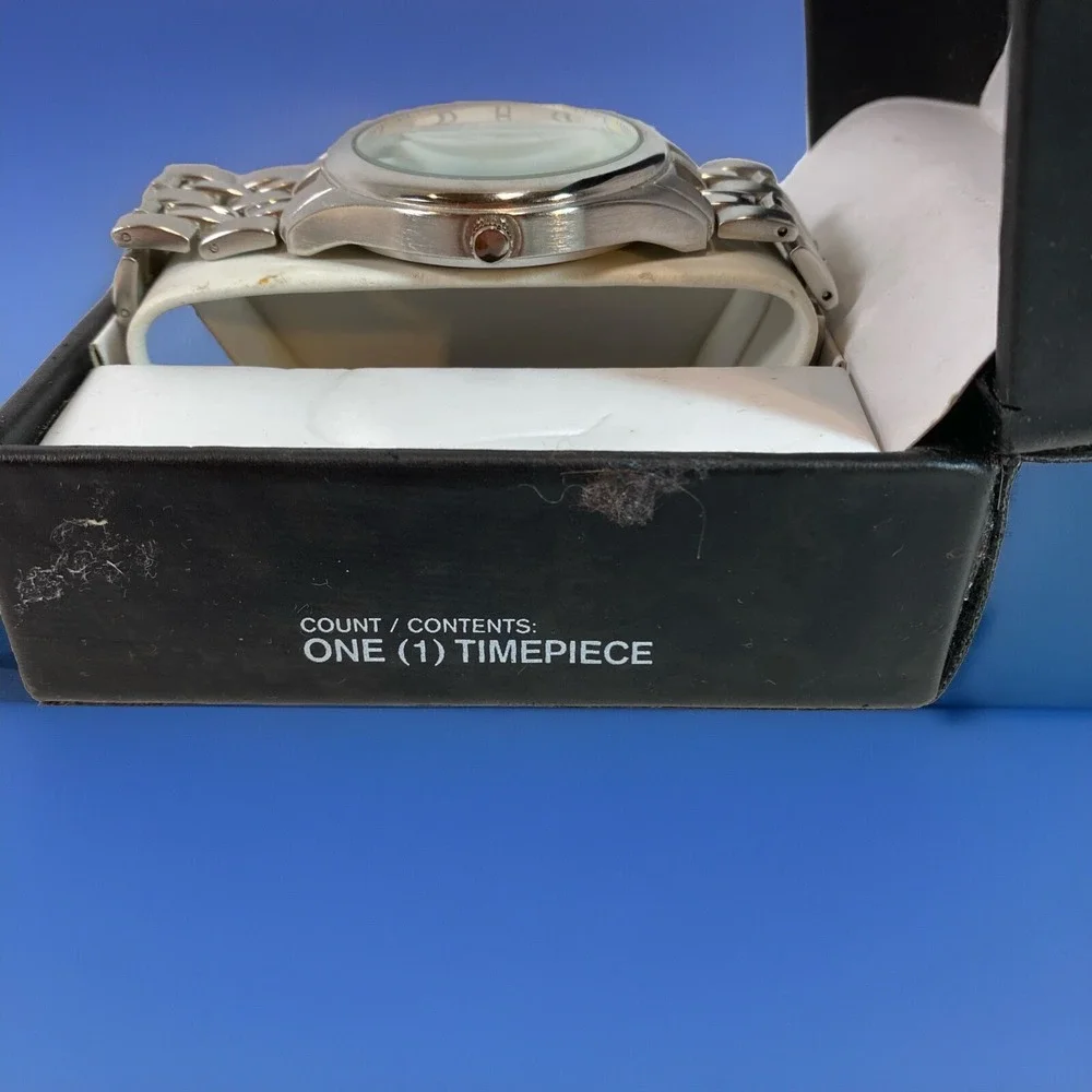 Kenneth Cole this kenneth